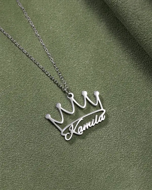 Personalised Queen Name Necklace